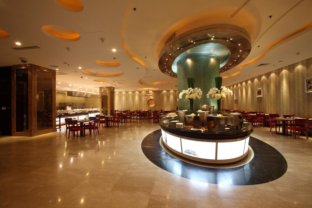 Beijing Wuhuan Hotel Pequim Exterior foto